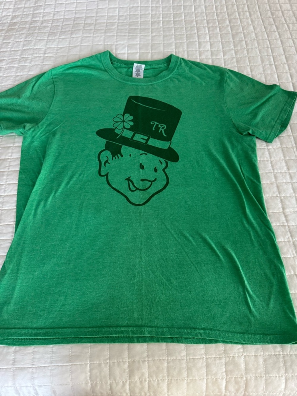 Gildan Green Softstyle T-Shirt NWOT